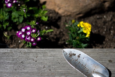 How Deep Should You Dig a Garden